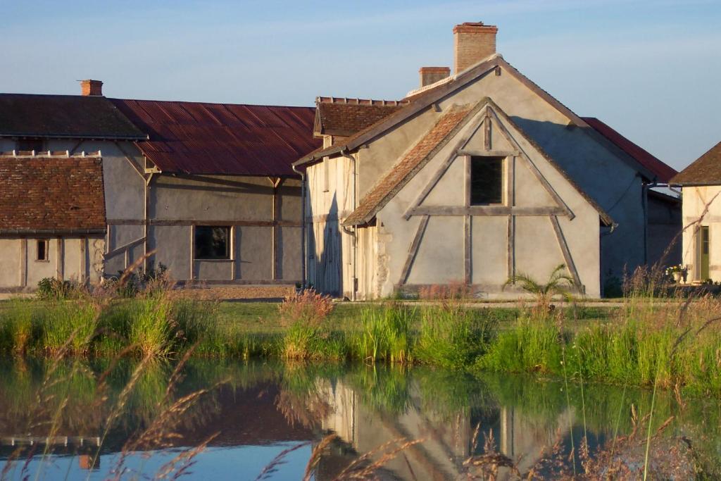 La Belviniere Chambres Et Table D'Hotes Tour-en-Sologne Exteriör bild